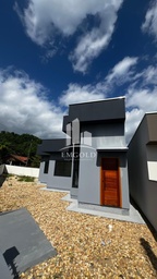 Casa de 2 quartos, no bairro carmelo, em São João Batista | Eu Corretor