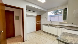 Sobrado de 3 quartos, no bairro Parque Anhanguera, em Goiânia | Eu Corretor