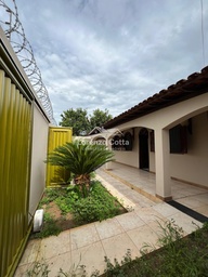 Casa de 5 quartos, no bairro Cinquentenário, em Pirapora | Eu Corretor