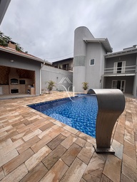 Casa de 350m² no bairro Vila Oliveira , em Mogi das Cruzes | Eu Corretor