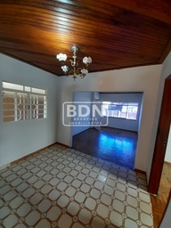 Casa de 3 quartos, 198m² no bairro Vila Salemi, em Tambaú | Eu Corretor