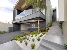 Sobrado de 4 quartos, no bairro Região do Lago, em Cascavel | Eu Corretor