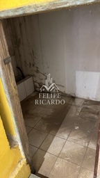 Loja / Salão / Ponto Comercial de 4 quartos, 48m² no bairro Guaraituba, em Colombo | Eu Corretor