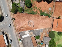 Lote/Terreno de no bairro Setor Central, em Senador Canedo | Eu Corretor