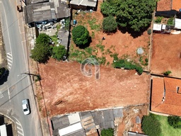 Lote/Terreno de no bairro Setor Central, em Senador Canedo | Eu Corretor