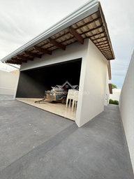 Casa de 3 quartos, no bairro CALDAS OESTE, em Caldas Novas | Eu Corretor