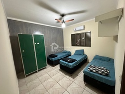 Casa de 4 quartos, 200m² no bairro Jardim Grajaú, em Lençóis Paulista | Eu Corretor