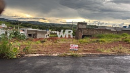 Lote/Terreno de 200m² no bairro Residencial/Loteamento, em Pratápolis | Eu Corretor