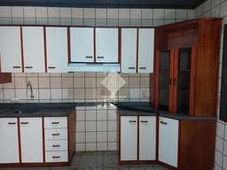 Casa de 3 quartos, no bairro centro, em Quilombo | Eu Corretor