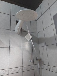 Casa de 3 quartos, no bairro centro, em Quilombo | Eu Corretor