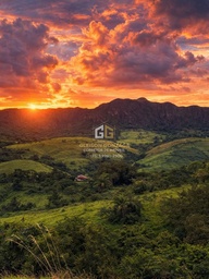 Lote/Terreno de 36000m² no bairro Serra da Canastra, em Delfinópolis | Eu Corretor