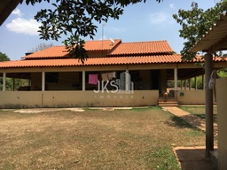 Chácara de 3 quartos, 440m² no bairro Jardim América, em Aparecida de Goiânia | Eu Corretor