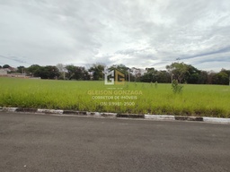 Lote/Terreno de 300m² no bairro Jardim Líbano, em Passos | Eu Corretor