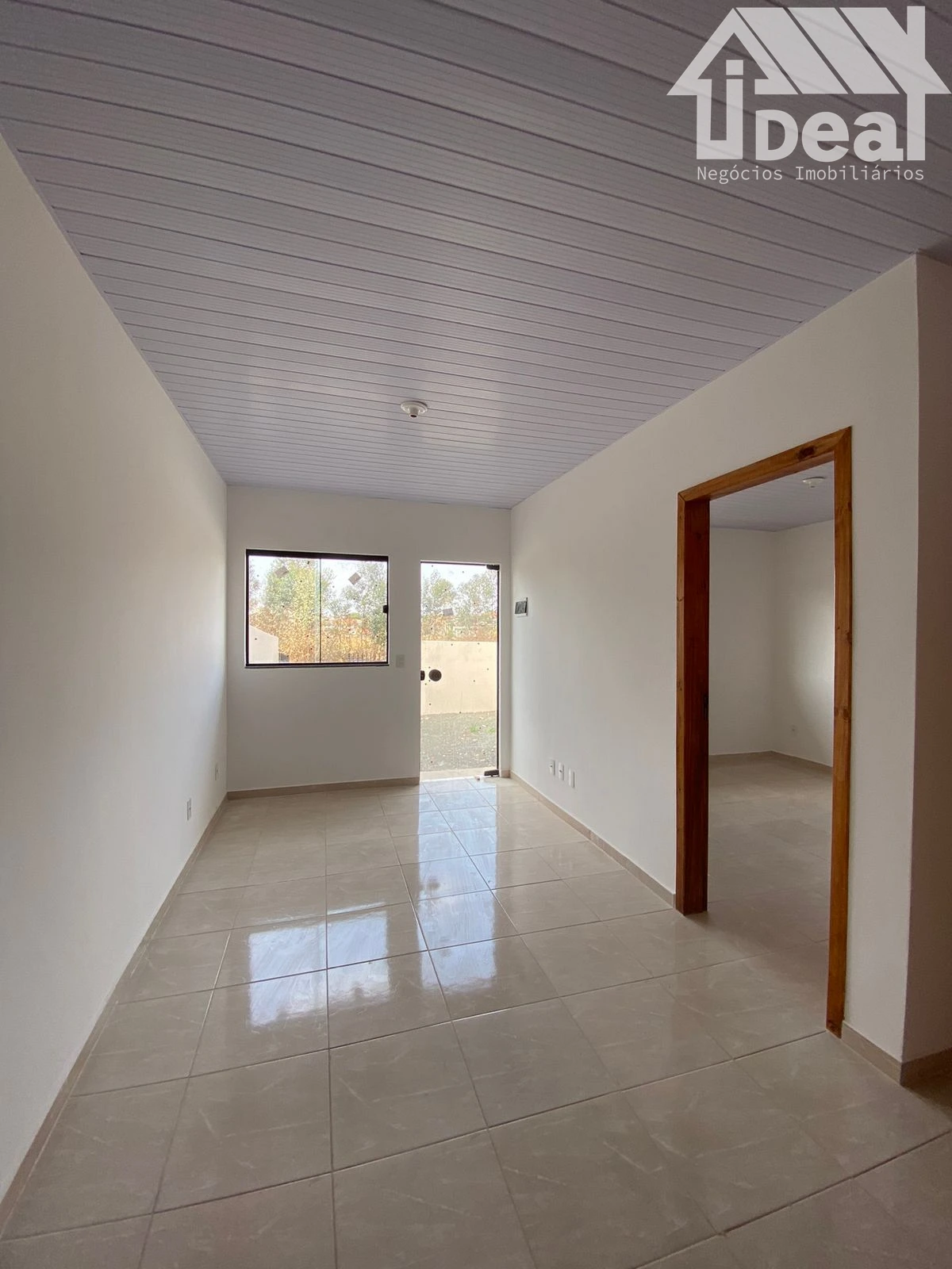 Casa de 2 quartos, 50m² no bairro Cará-Cará, em Ponta Grossa | Eu Corretor