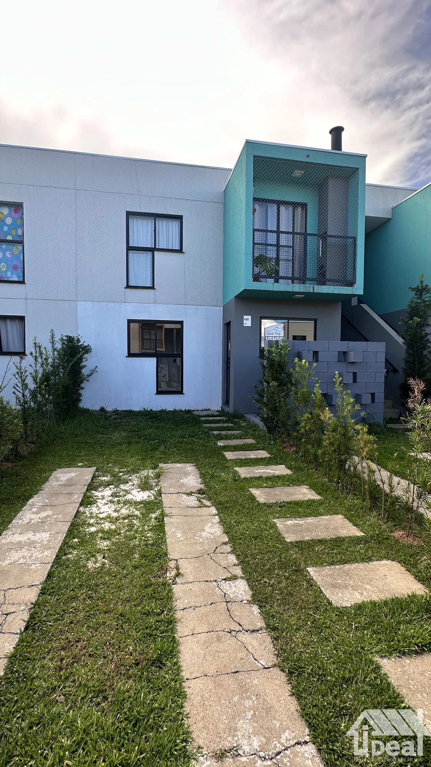 Casa de Condomínio de 2 quartos, 50m² no bairro Uvaranas, em Ponta Grossa | Eu Corretor