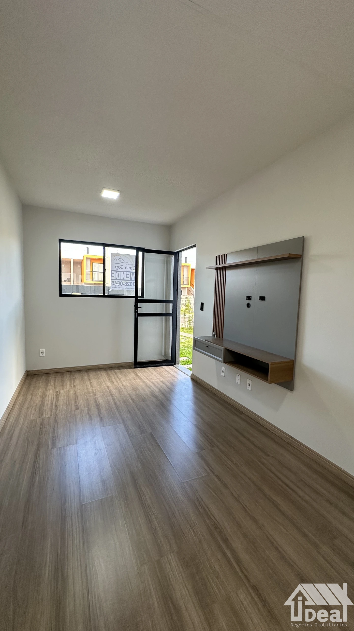 Casa de Condomínio de 2 quartos, 50m² no bairro Uvaranas, em Ponta Grossa | Eu Corretor