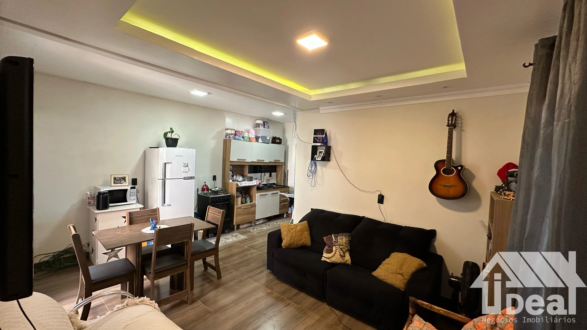 Casa de 1 quarto, 80m² no bairro Cará-Cará, em Ponta Grossa | Eu Corretor