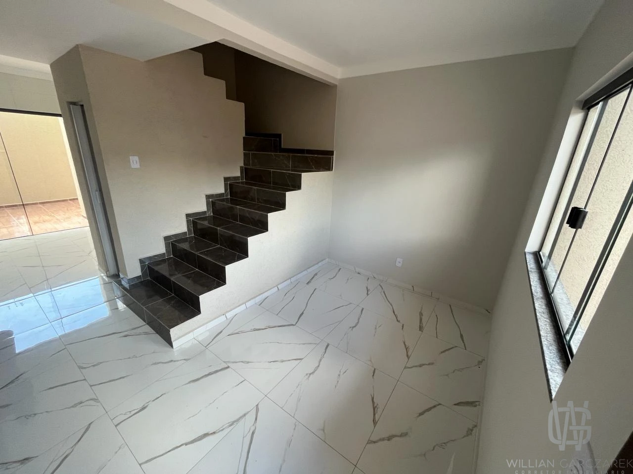 Sobrado de 2 quartos, 60m² no bairro Uvaranas, em Ponta Grossa | Eu Corretor