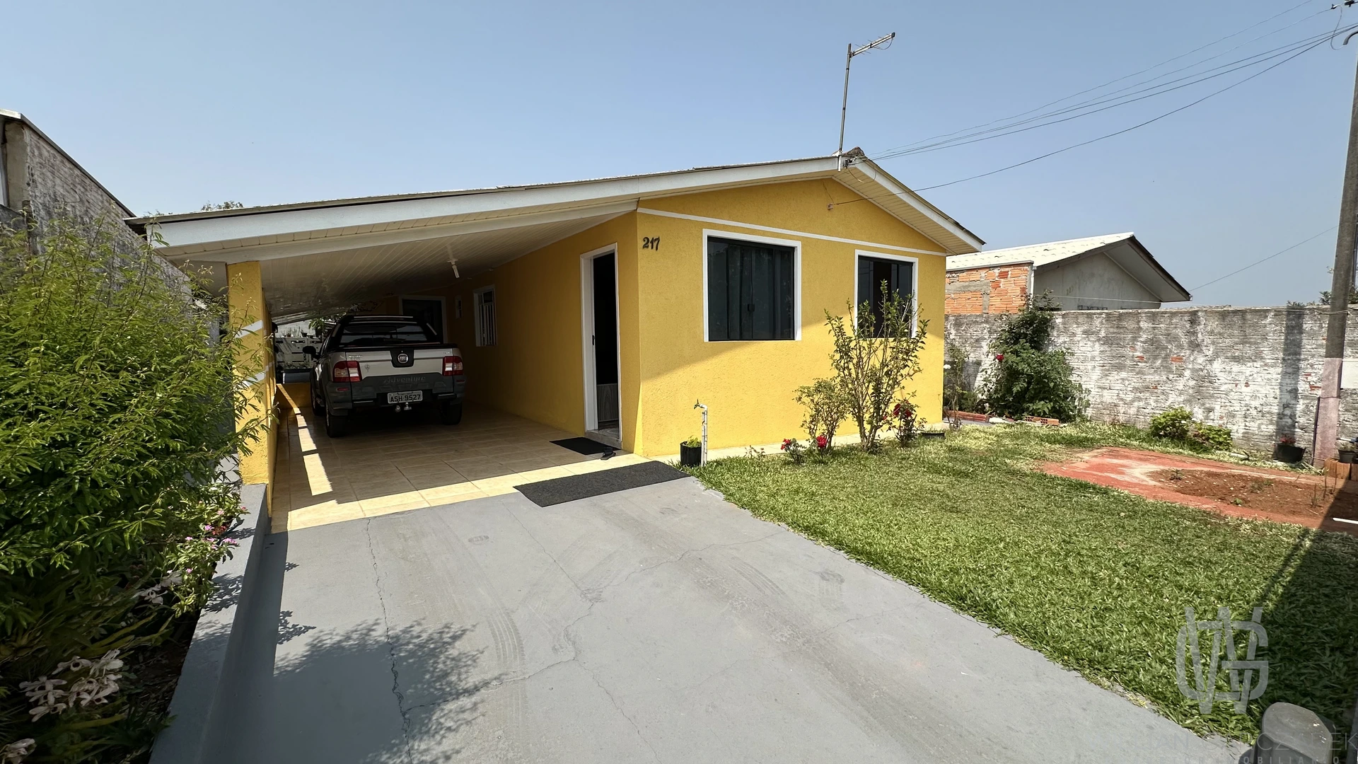 Casa de 3 quartos, 80m² no bairro Piriquitos, em Ponta Grossa | Eu Corretor