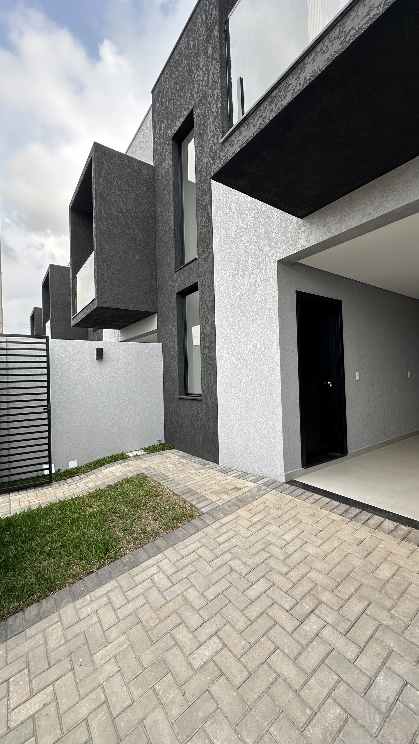 Sobrado de 3 quartos, 124m² no bairro Jardim Carvalho, em Ponta Grossa | Eu Corretor