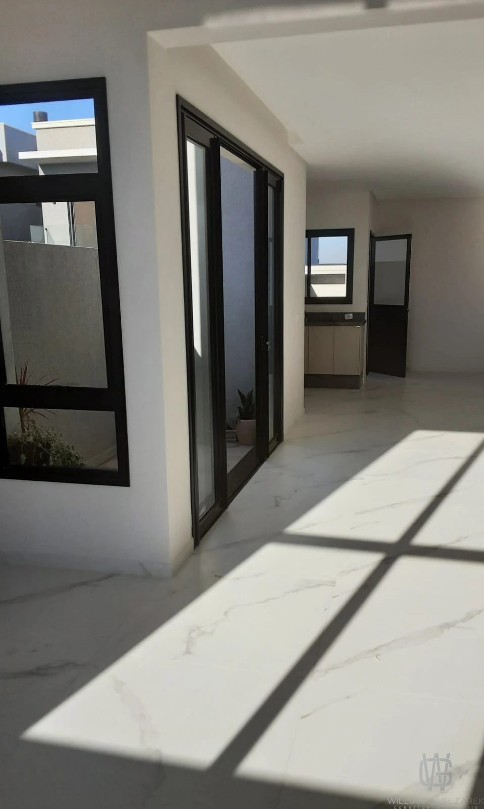 Casa de Condomínio de 3 quartos, 117m² no bairro Cará-cará, em Ponta Grossa | Eu Corretor