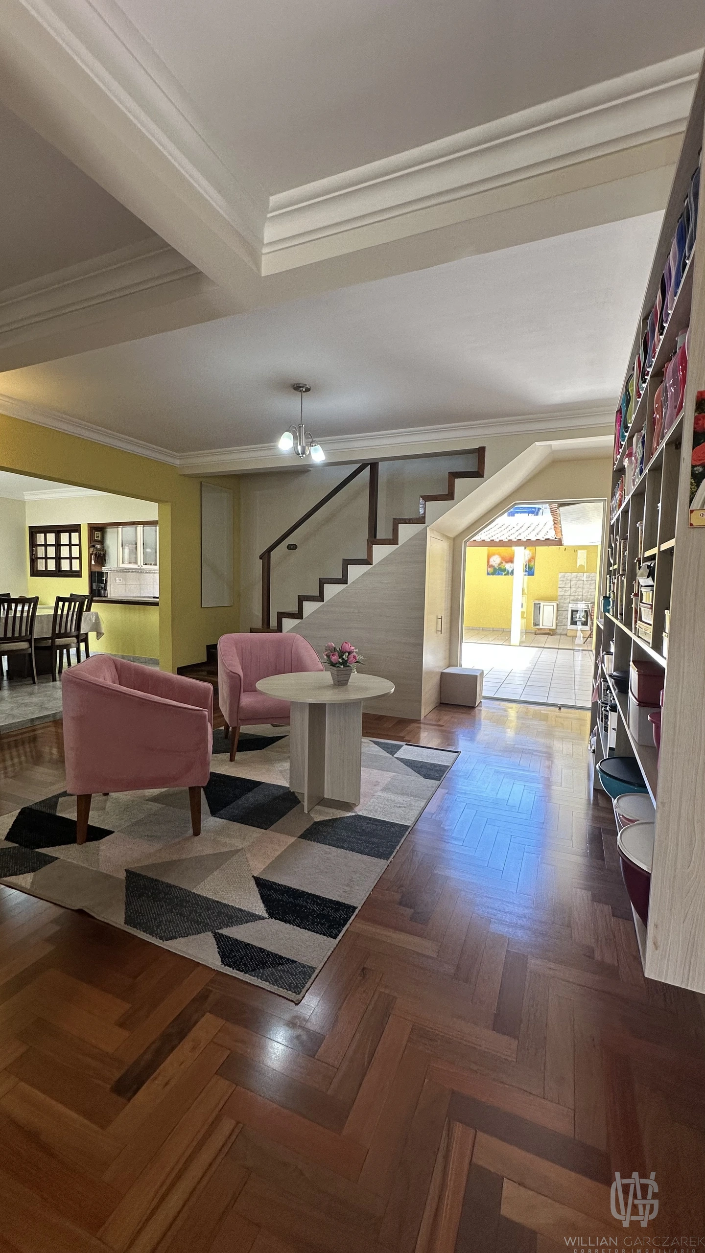 Sobrado de 3 quartos, 340m² no bairro Orfãs, em Ponta Grossa | Eu Corretor