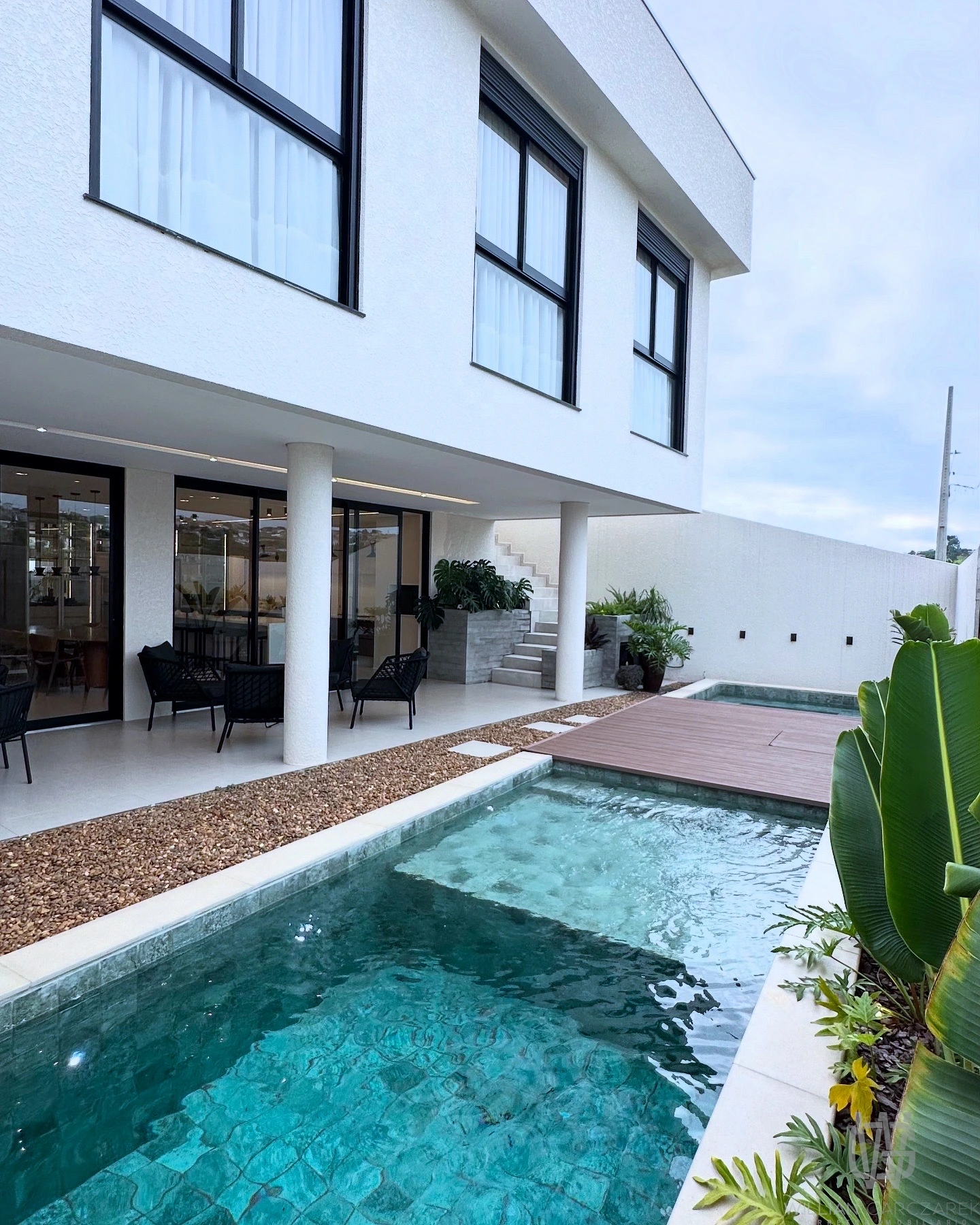 Sobrado de 3 quartos, 300m² no bairro Orfãs, em Ponta Grossa | Eu Corretor