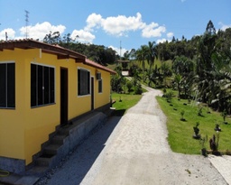 Fazenda/Sítios/Chácaras de 3 quartos, 4500m² no bairro Sorocaba do Sul, em Biguaçu | Eu Corretor