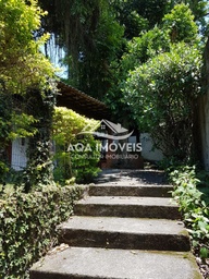 Casa de 4 quartos, 280m² no bairro Charitas, em Niterói | Eu Corretor