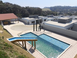 Casa de Vila de 2 quartos, 82m² no bairro Jardim Paraíso da Usina, em Atibaia | Eu Corretor