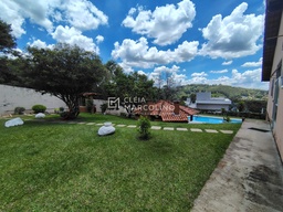 Chácara de 4 quartos, no bairro Caixa D´Água, em Vinhedo | Eu Corretor