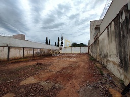 Lote/Terreno de 360m² no bairro Eldorado, em Passos | Eu Corretor