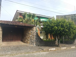 Sobrado de 4 quartos, no bairro CANTO DO MORRO, em Iguape | Eu Corretor