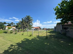 Lote/Terreno de 300m² no bairro Praia do Ervino, em São Francisco do Sul | Eu Corretor