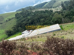 Fazenda/Sítios/Chácaras de 4 quartos, 300m² no bairro Policas, em Senador Amaral | Eu Corretor