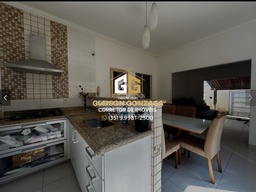 Casa de 3 quartos, no bairro Parque da Fazenda, em Passos | Eu Corretor