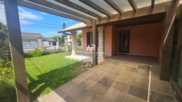 Sobrado de 3 quartos, no bairro Centro, em Tramandaí | Eu Corretor