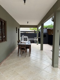 Sobrado de 3 quartos, 200m² no bairro Brejatuba, em Guaratuba | Eu Corretor