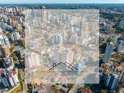 Apartamento de 4 quartos, no bairro Centro, em Curitiba | Eu Corretor