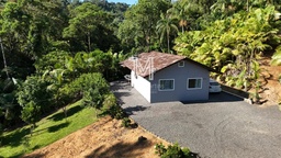 Fazenda/Sítios/Chácaras de 2 quartos, 5m² no bairro Rodeio 32, em Rodeio | Eu Corretor