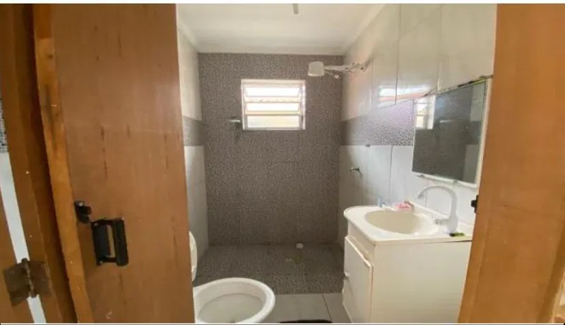 Casa de 3 quartos, no bairro Tupi, em Praia Grande | Eu Corretor