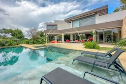 Casa de 4 quartos, 692m² no bairro Tamboré , em Barueri | Eu Corretor