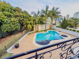 Casa de 4 quartos, 700m² no bairro Alphaville, em Santana de Parnaíba | Eu Corretor