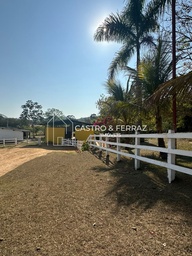 Fazenda/Sítios/Chácaras de 4 quartos, no bairro Centro, em Lagoinha | Eu Corretor
