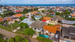 Casa de 3 quartos, no bairro Nova Tramandaí, em Tramandaí | Eu Corretor