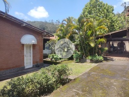 Casa de 6 quartos, 601m² no bairro Coronel Veiga, em Petrópolis | Eu Corretor
