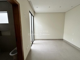 Casa de 3 quartos, 180m² no bairro Novo Mundo, em Uberlândia | Eu Corretor