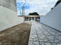 Casa de 2 quartos, no bairro Jardim Canadá , em Pontal do Paraná | Eu Corretor