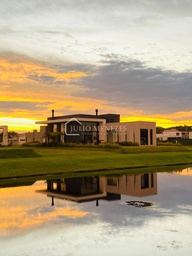 Casa de Condomínio de 3 quartos, no bairro Reserva das Aguas , em Torres | Eu Corretor