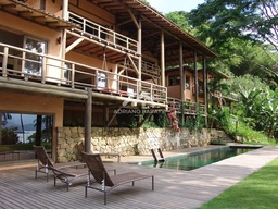 Casa de 6 quartos, no bairro Tatituba , em Paraty | Eu Corretor